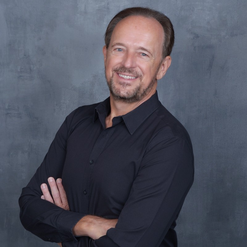 James Szmak avatar image