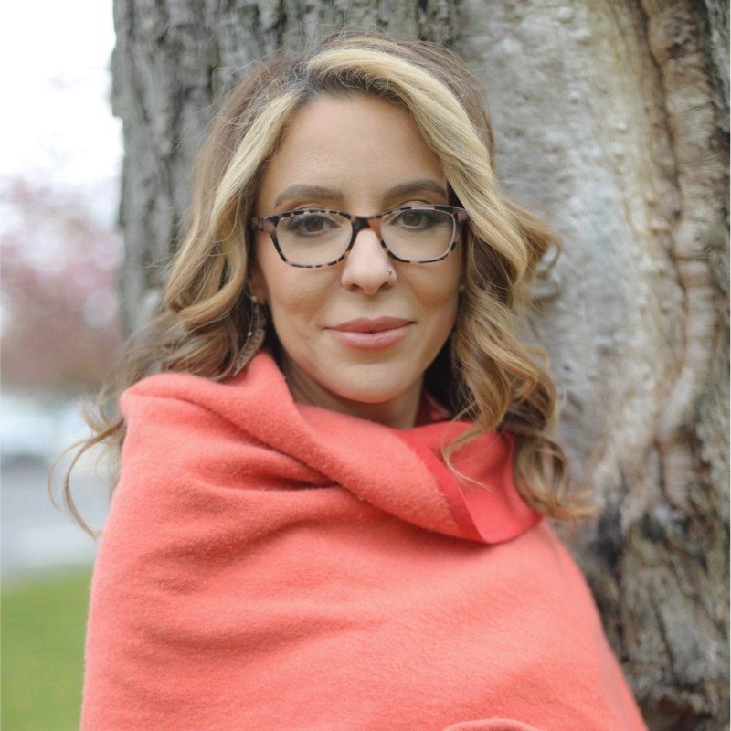 Antonia Saint Dunbar avatar image