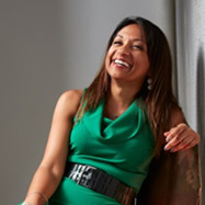 Julia Simon avatar image