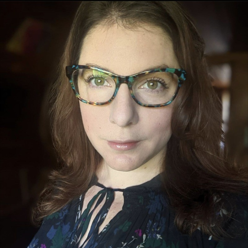 Tina B. avatar image