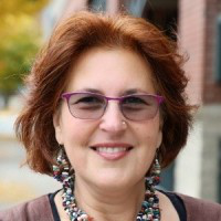 Julie Lary avatar image