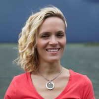 Stephanie Wear avatar image