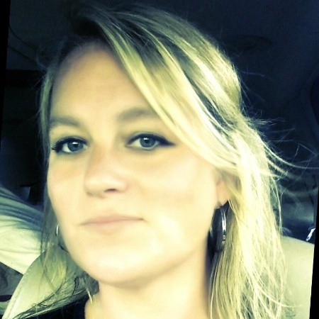 Erin Elhard avatar image