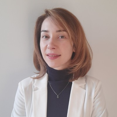 Lana Ostanina avatar image