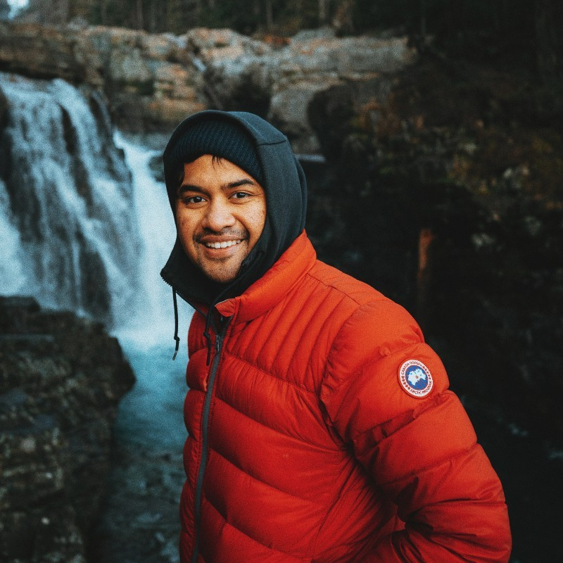 Berty Mandagie avatar image