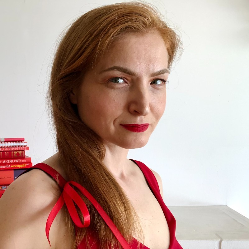 Roxana Gramada avatar image