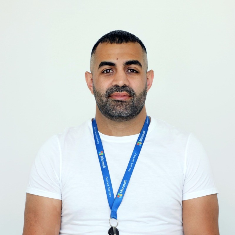 Ali Reza Farahnak avatar image