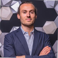 Robert Earl avatar image