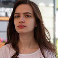 Lana Voronchuk avatar image