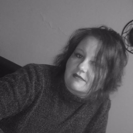 Kelly Henderson avatar image