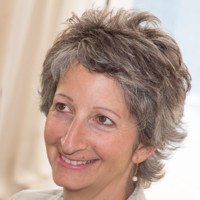 Esti Allina-Turnauer avatar image