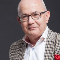 Janusz Gutowski avatar image