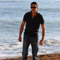 Maurice Mrics avatar image