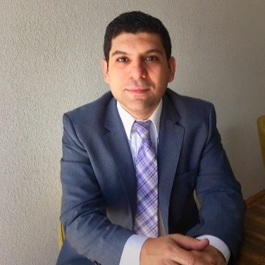 Behrooz Majdi avatar image