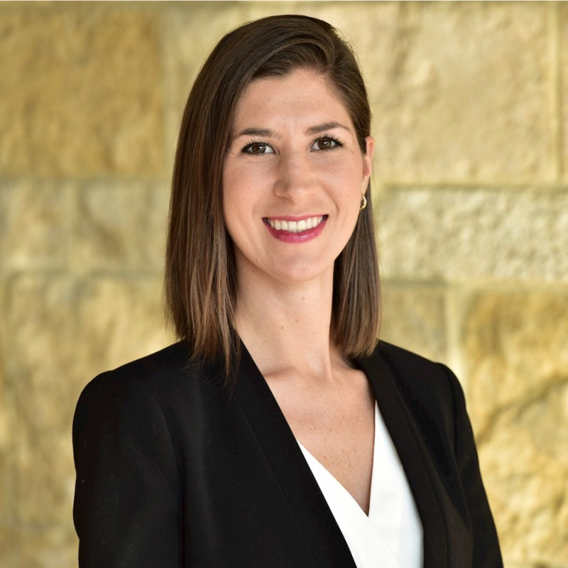 Jennifer Paquette avatar image