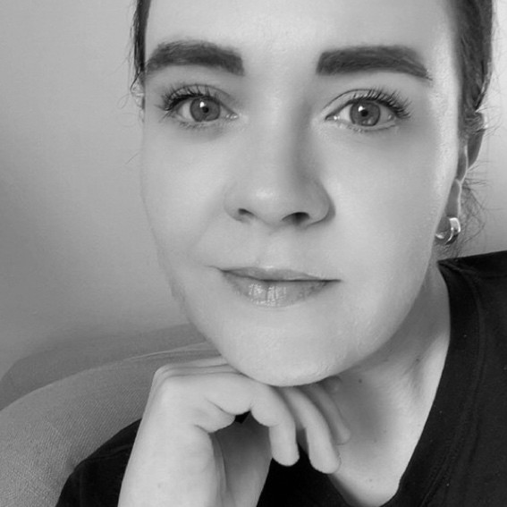 Ceri Sian Dixon avatar image