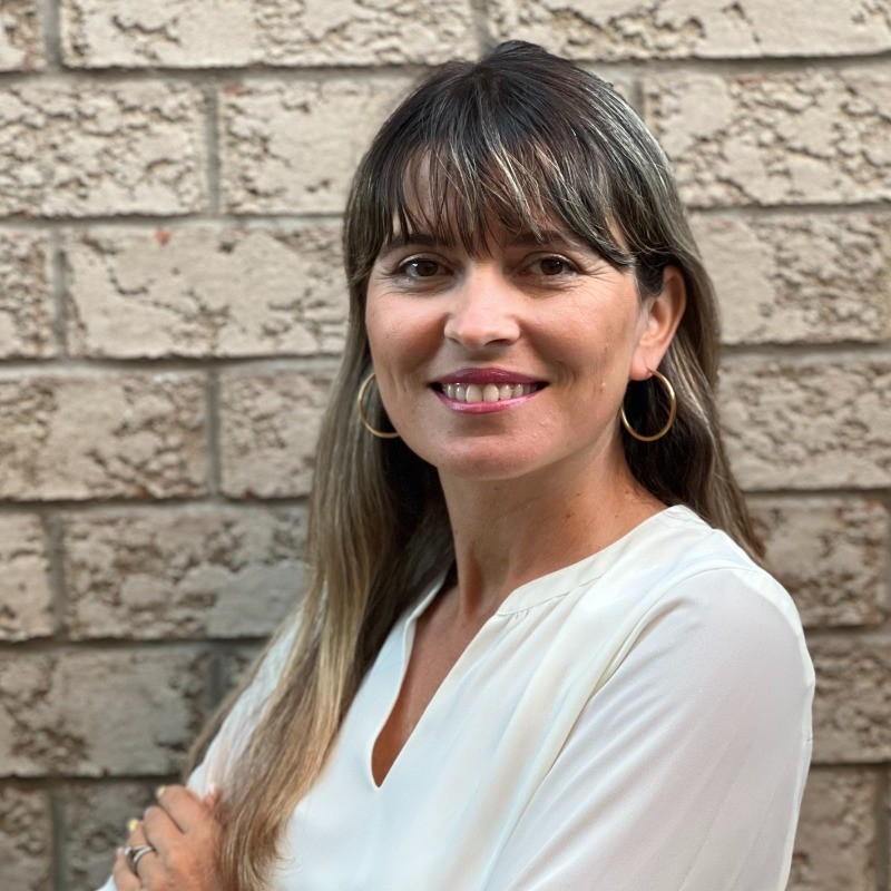 Elena Litani avatar image