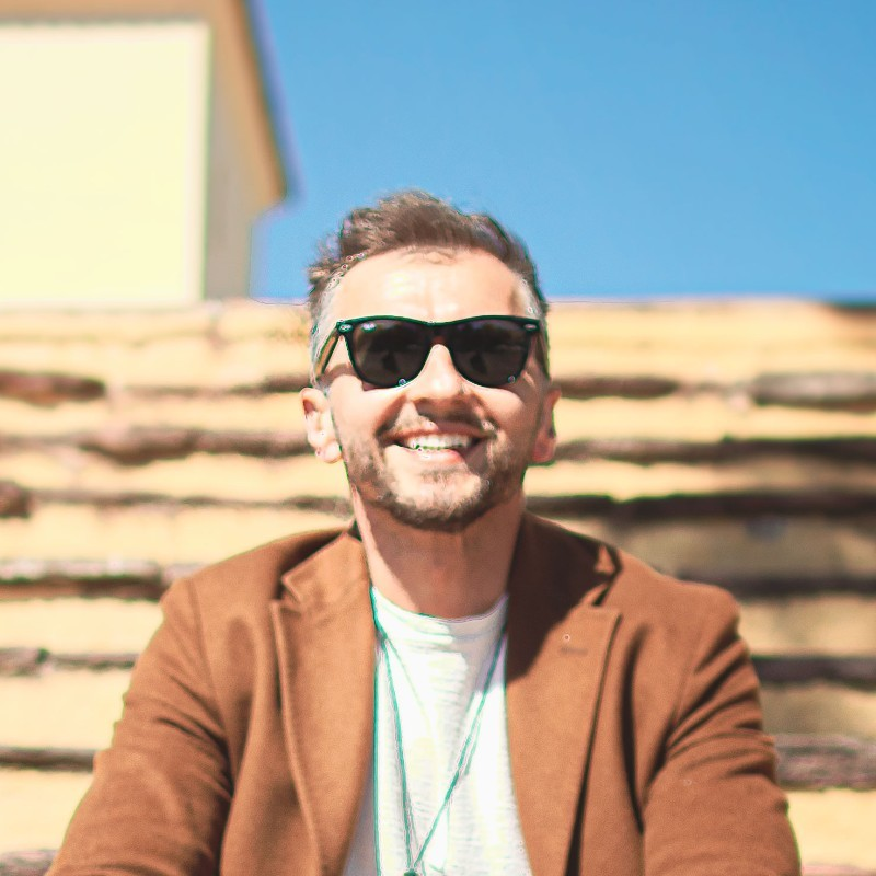 Piotr Szwach avatar image