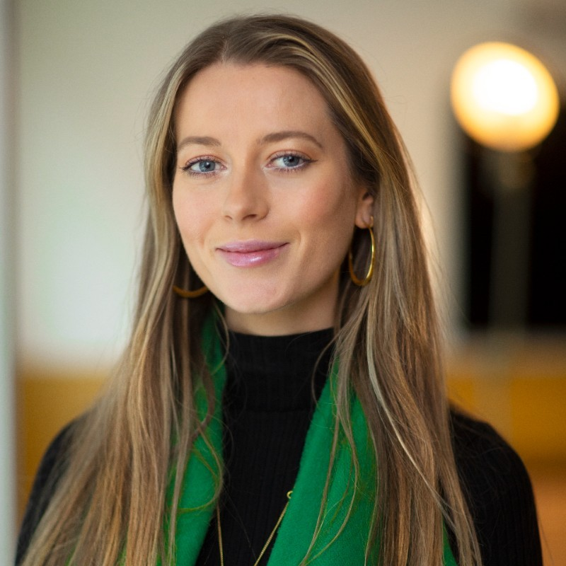 Romy Saville avatar image