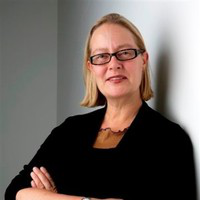 Liz Gillies avatar image