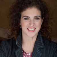 Mary Carlomagno avatar image