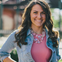 Justine Laux avatar image