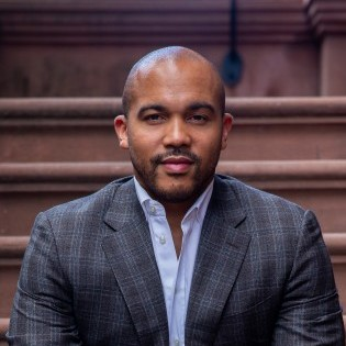 Akili Hinson avatar image