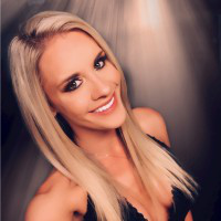 Kelly Comis avatar image