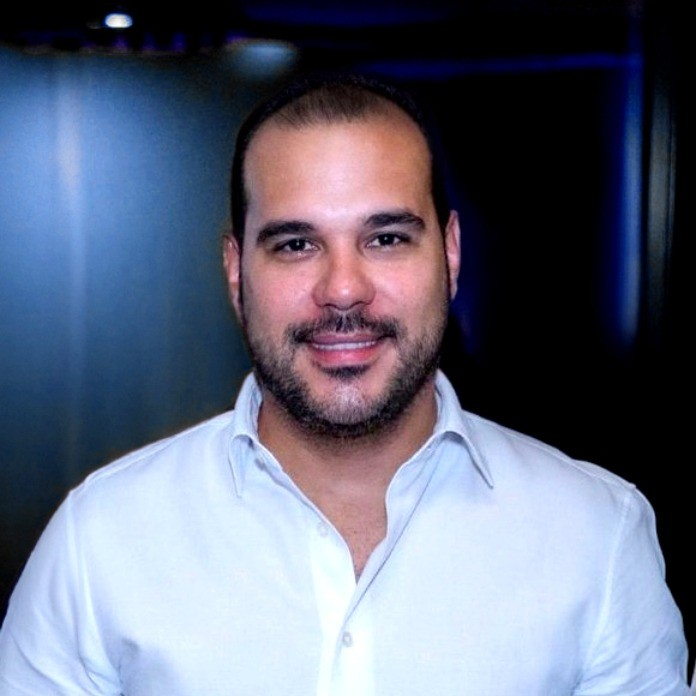 André Brandão avatar image