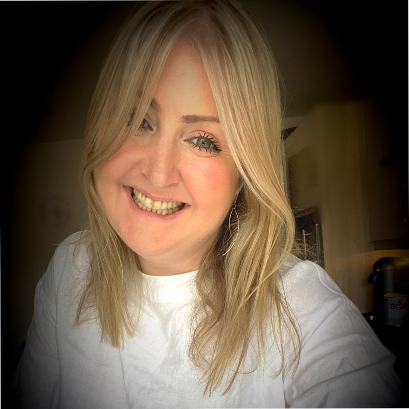 Niamh Collins avatar image