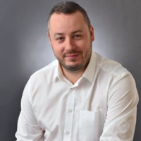 Tomas Bahnik avatar image