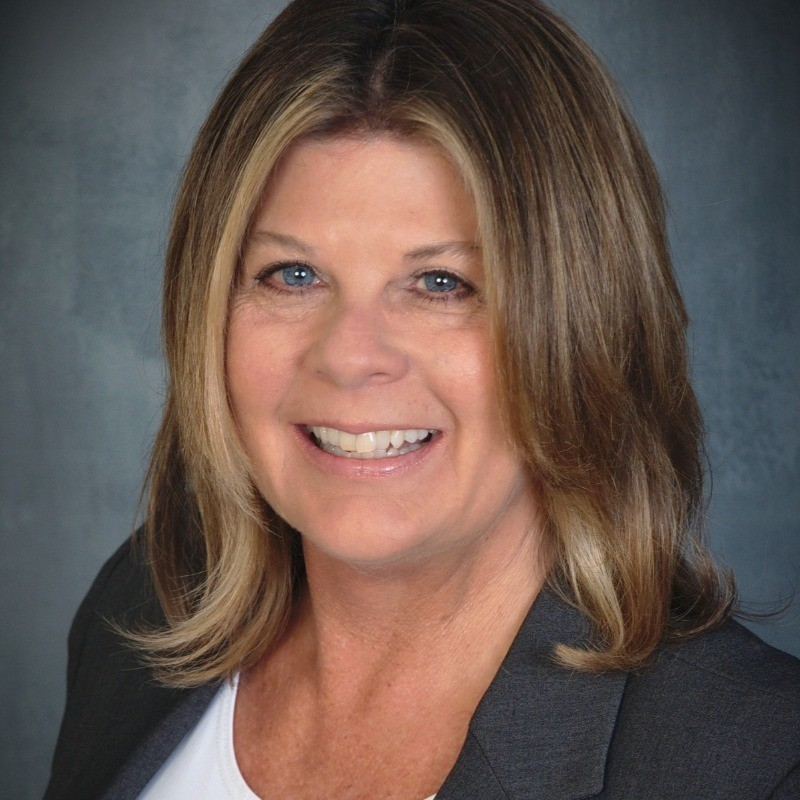 Lisa Dozois avatar image