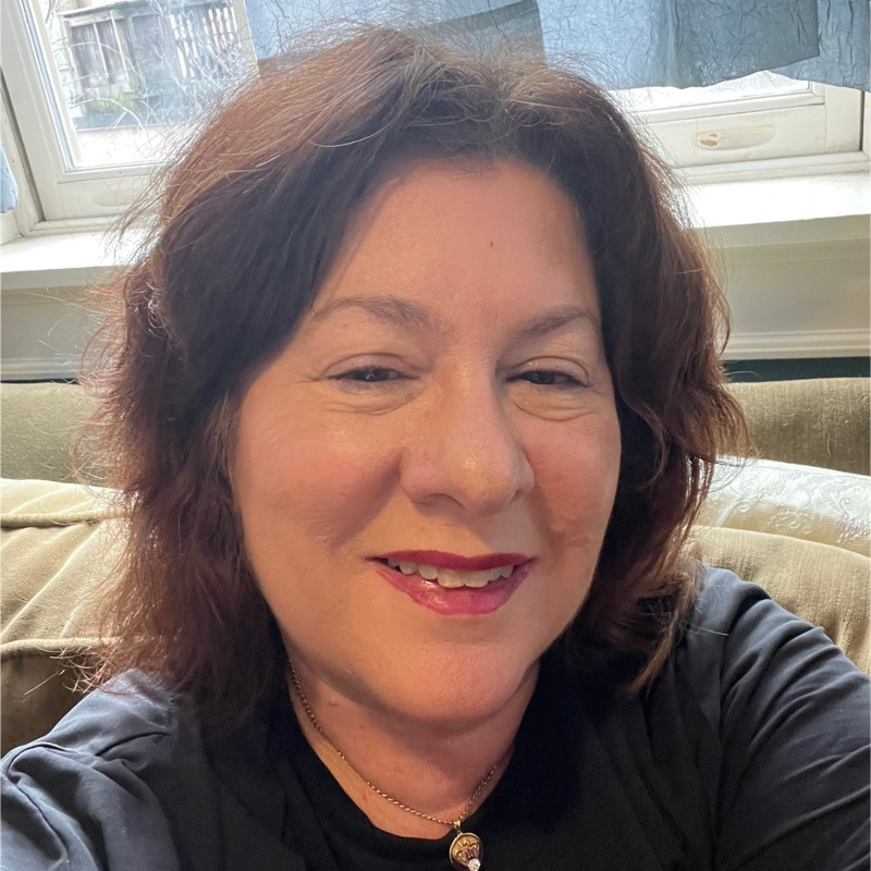 Rosalind Resnick avatar image