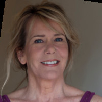 Profile Image for Lisa Maxwell