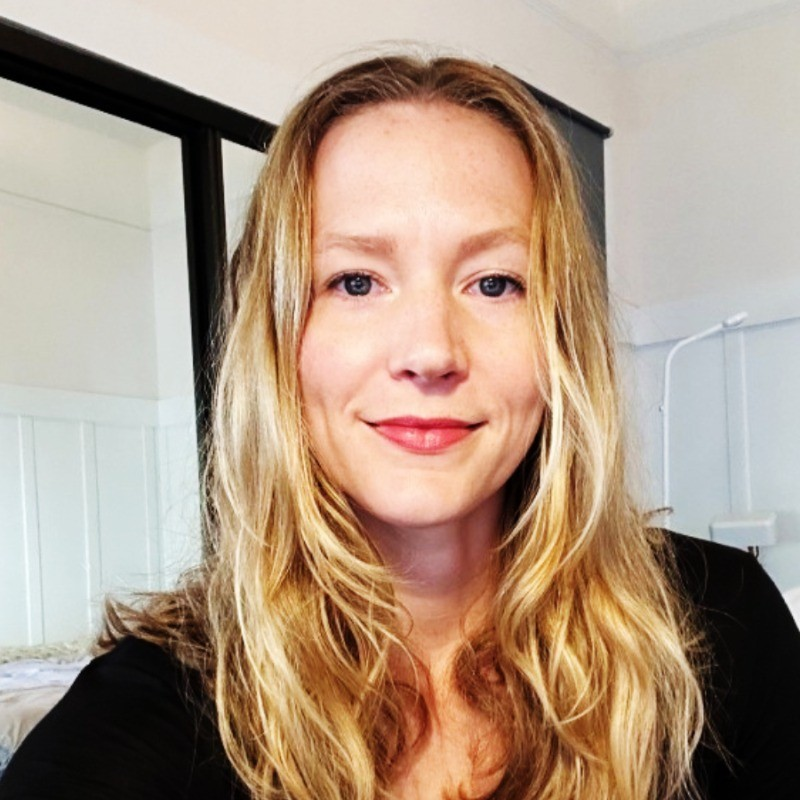 Susanna Young avatar image