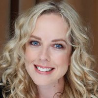 Stephanie Borges avatar image