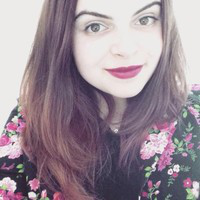 Simone Field avatar image