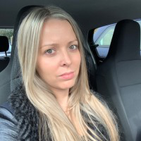 Ivana Zimova avatar image