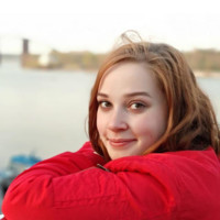 Yuliia Shkarovska avatar image