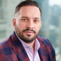 Alex Muniz avatar image