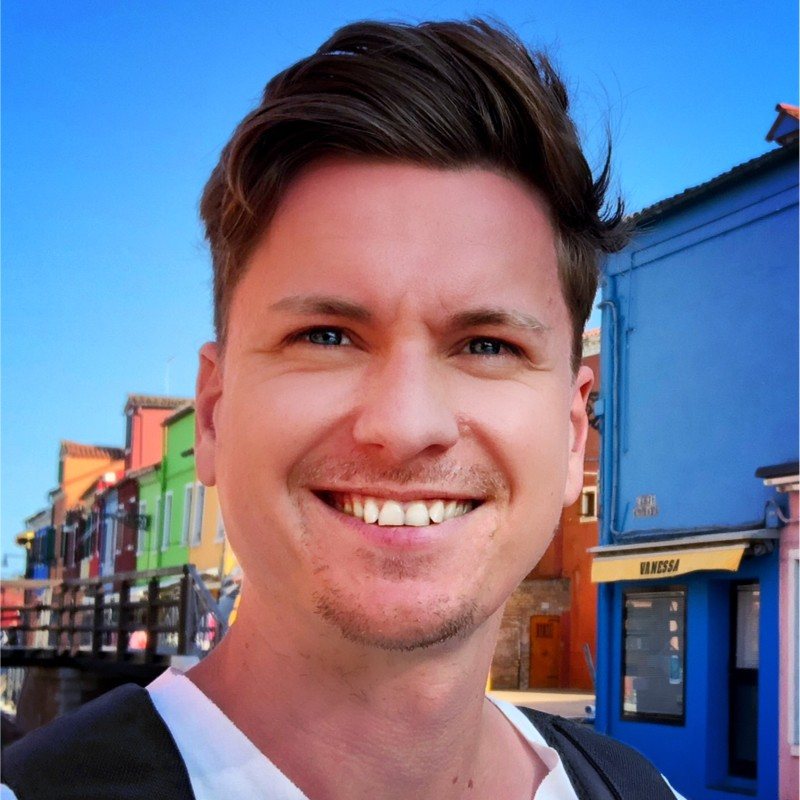 René  Salmon avatar image