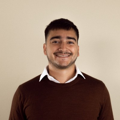 Juan Medina avatar image