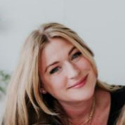 Kirstan Sandoval avatar image