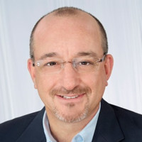 Daniel Ganz avatar image