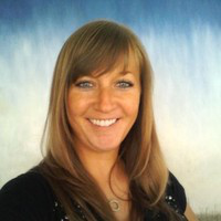 Stefanie Hildreth avatar image