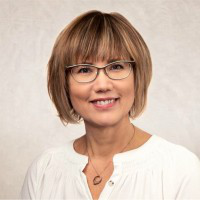 Jenni Gant avatar image