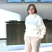 Anna Clover avatar image