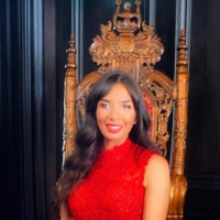 Dominique Reid avatar image