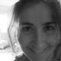 Renata Barros avatar image