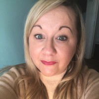 Emma Lomas avatar image